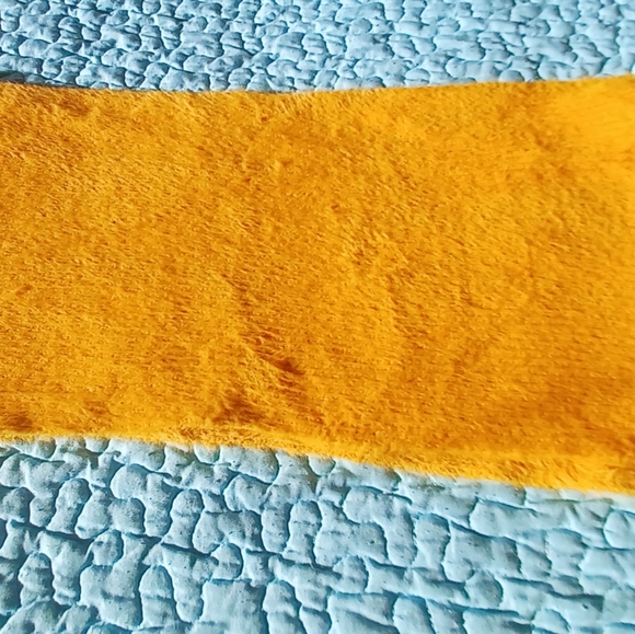 FAUX FUR SOFT SCARF - Picture 2 of 4